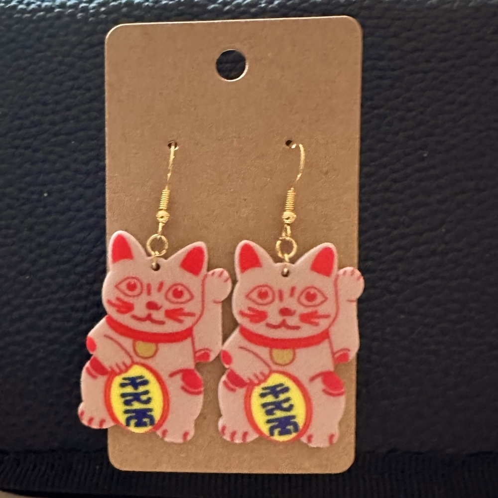 Lucky Cat earrings